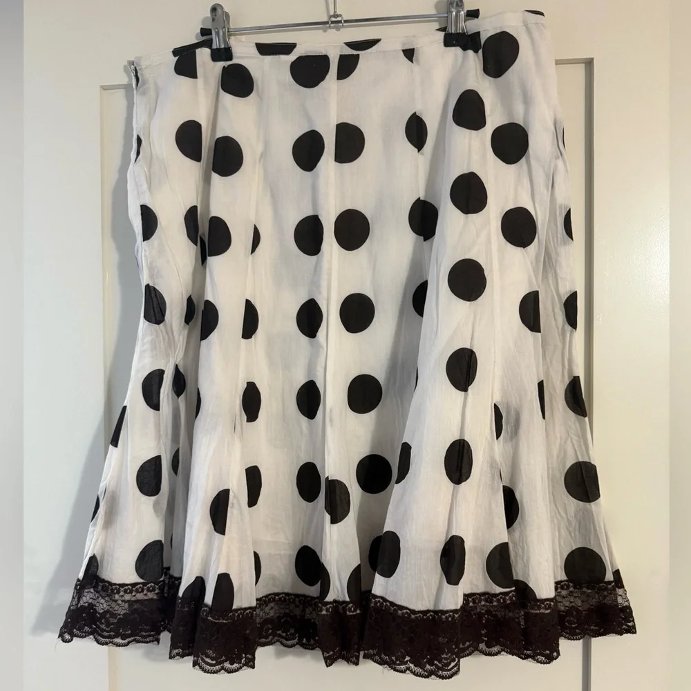 Polka Dot A-Line Skirt with Lace Trim - Picture 2 of 5